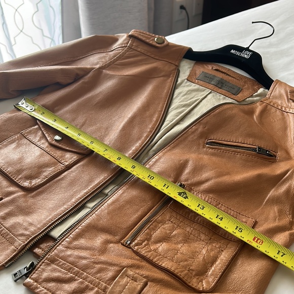 Genuine leather jacket by Andrew Mark - Picture 13 of 15